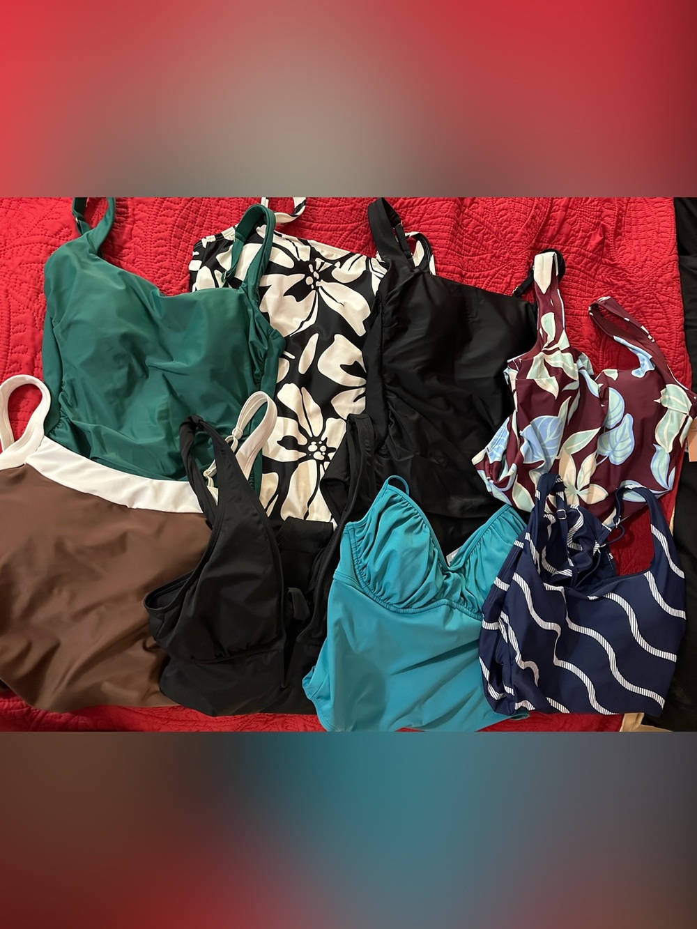 Shade to Shore New with tags Mixed One-Piece Swimsuit Bundle size Large